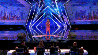 9 year old girl surprises singing Rise up in America's Got Talent.